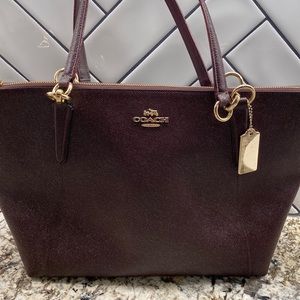 Coach Tote